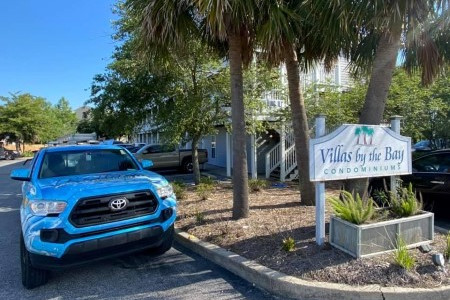 Commercial Pressure Washing A Condo In Orange Beach, AL